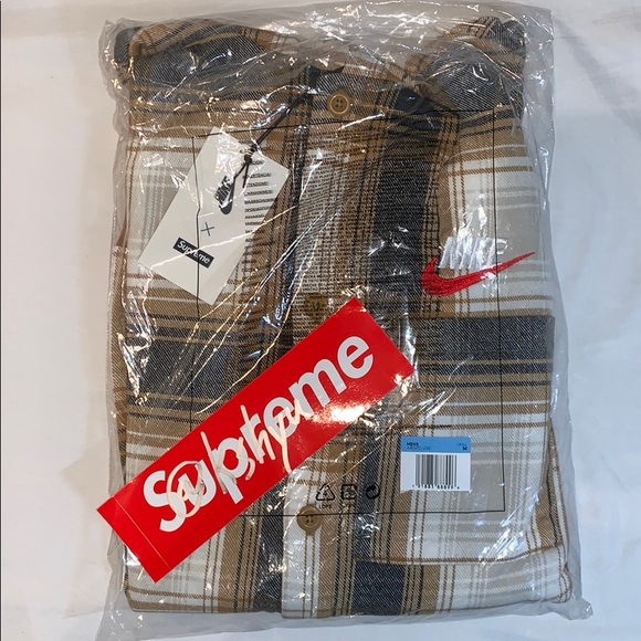 nike plaid hooded sweatshirt